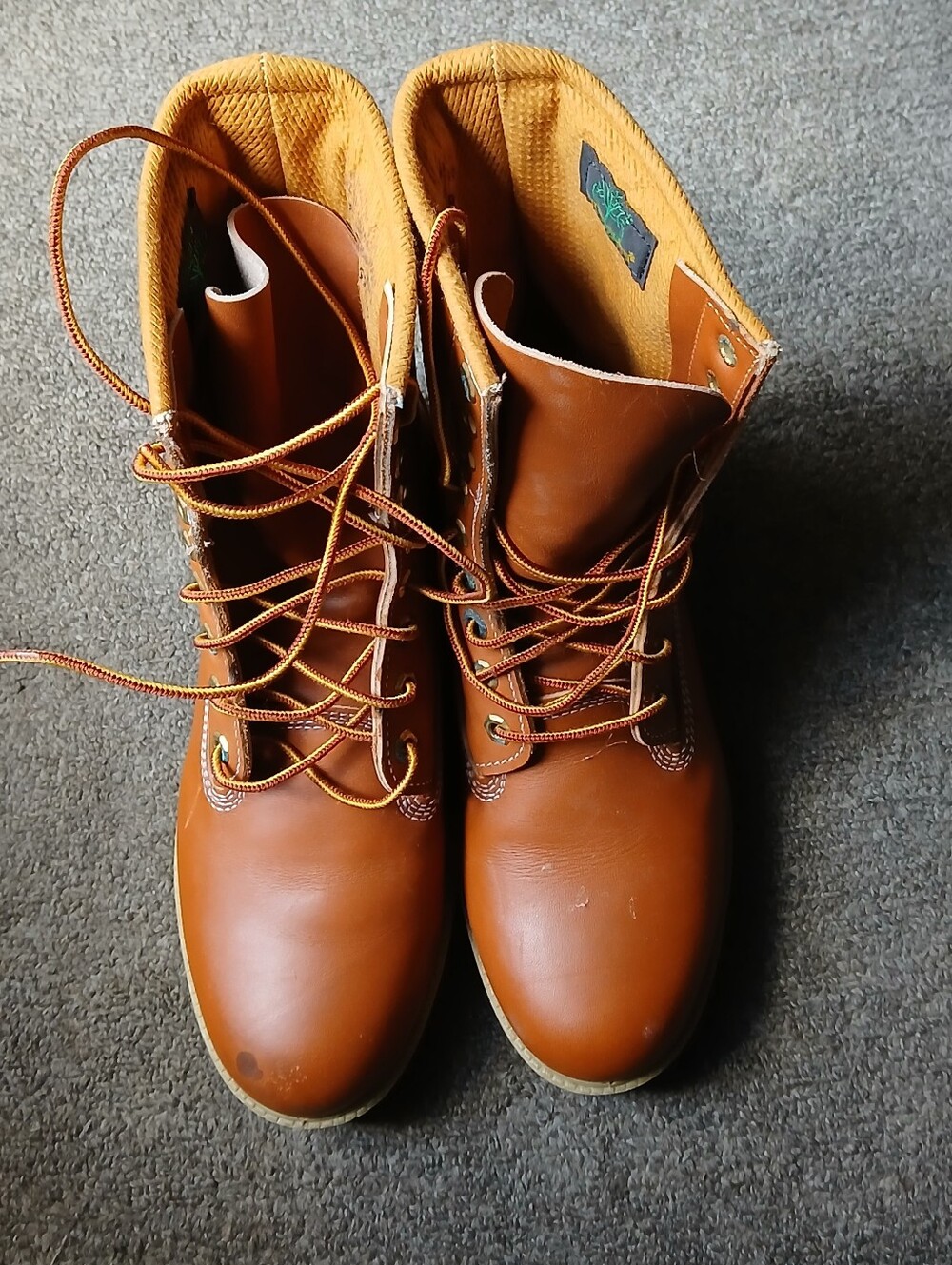 Vintage Timberland Men's Tan Leather Work Boots - Rugged Lace-Up Style Size 7